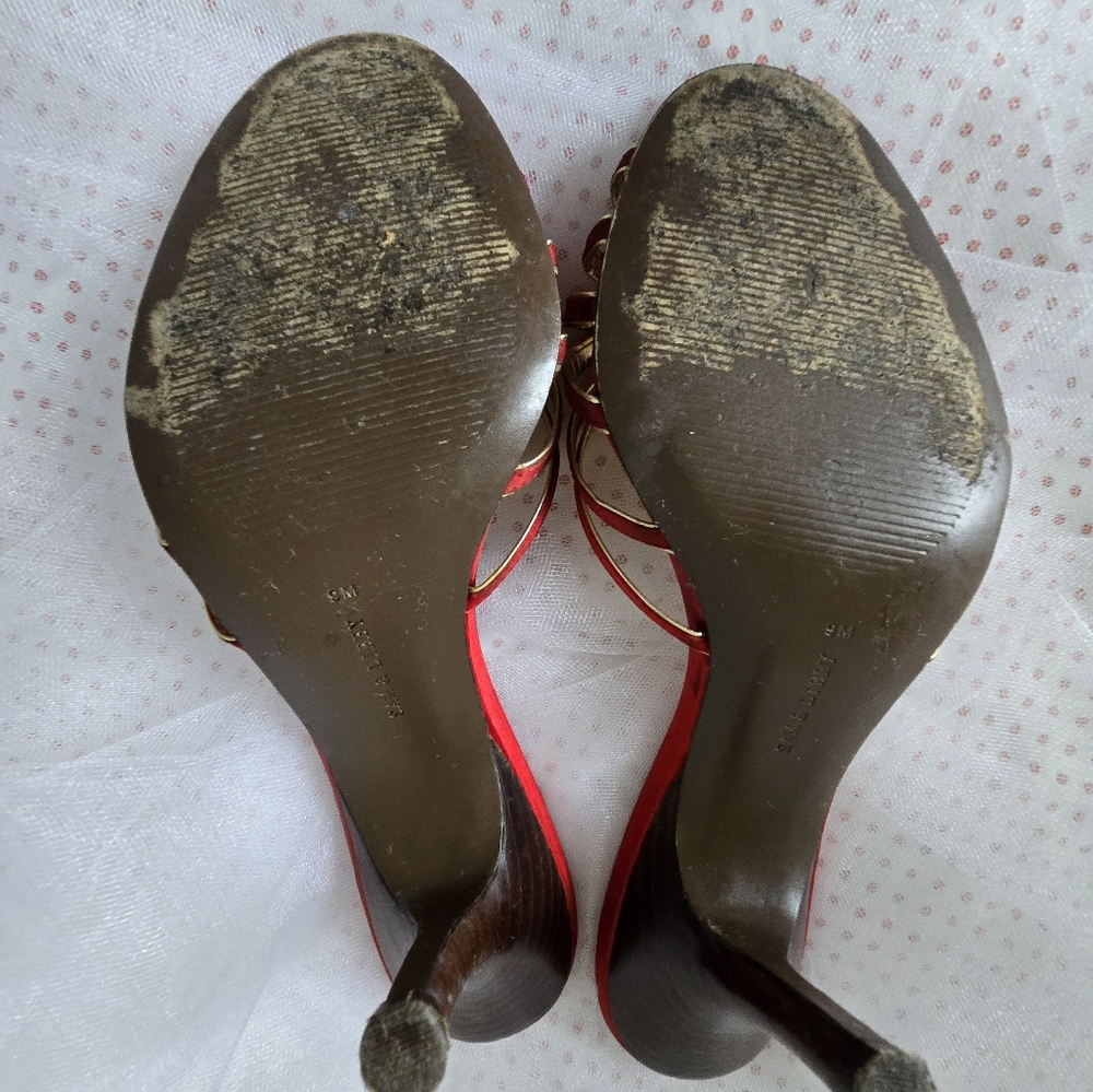 S O L D Sam & Libby Red/Gold Strappy Backless Heels w/Decorative Knots Size 9M - Picture 5 of 11
